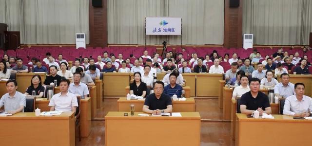 我区收听收看市委理论学习中心组学习会
