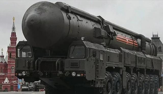 俄核威慑升级！波塞冬无可拦截、萨尔马特将部署，逼特朗普让步？