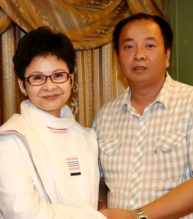 63岁董文华不再沉默，揭露当年被“封杀”原因，原来我们错怪她了