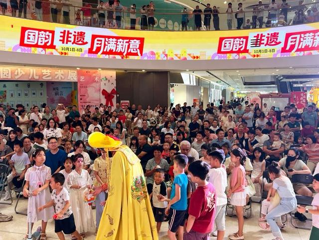 50万人涌向蘇村沙滩，34万人打卡牛肉！高明飘起满城“烟火气”