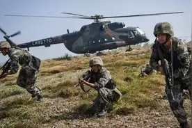 合成营的营长，副营长，参谋长分别是什么军衔？图片