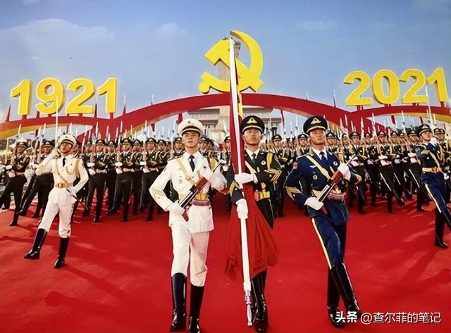 最帅升旗手张自轩大婚不到24小时，荒唐一幕出现	，新娘受无妄之灾