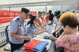 水面救生机器人、抛投式救生器齐出动 这场“安全宣传咨询日”主题活动科技感满满图片