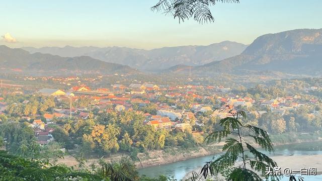 老挝普西山之落日