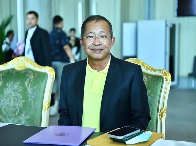 大结局要来了，佩通坦将官复原职？关键时刻，洪森要求泰国放人