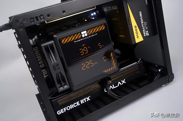 TUF B850M+RTX 5070+R9 9900X+乔思伯 C6 MATX 装机展示分享