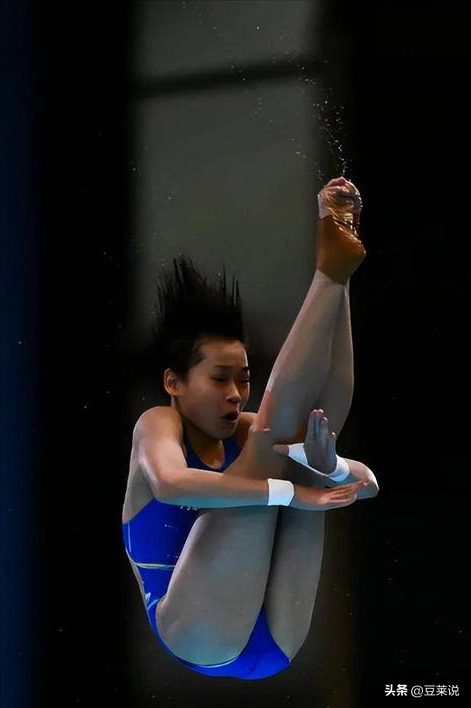 各有目的！全红婵家别墅正式封顶，令人不适的事发生，还不止一件