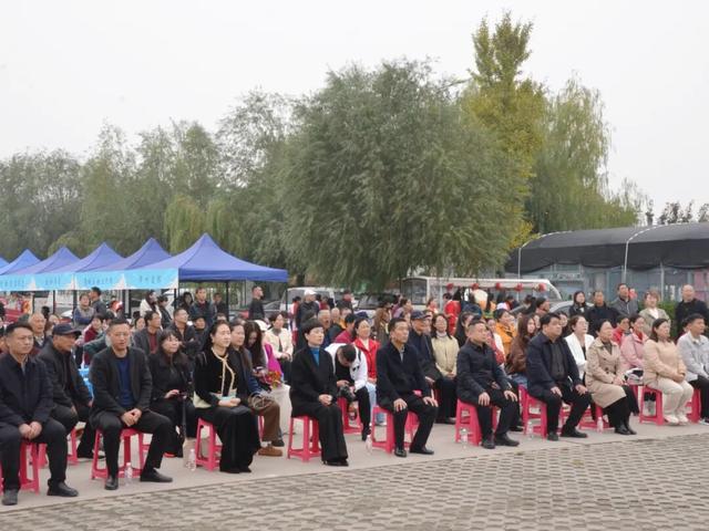 2025 年渭南秋季文旅消费季暨黄河金三角非遗国潮购物展在潼关举办