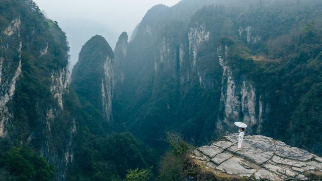想玩点不一样，这个冬天，让我们去湘西过大年！