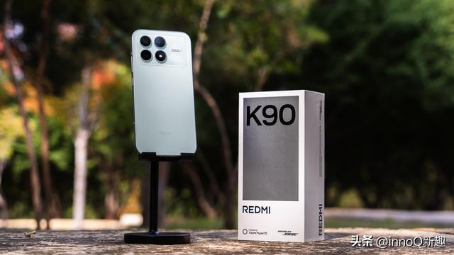 REDMI K90首发评测：334万分超强标准版