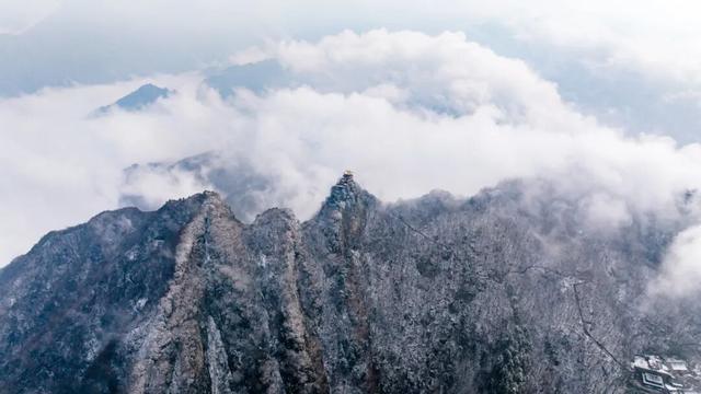 航小天带你看长安 | 雪落终南，千年诗意向云端！