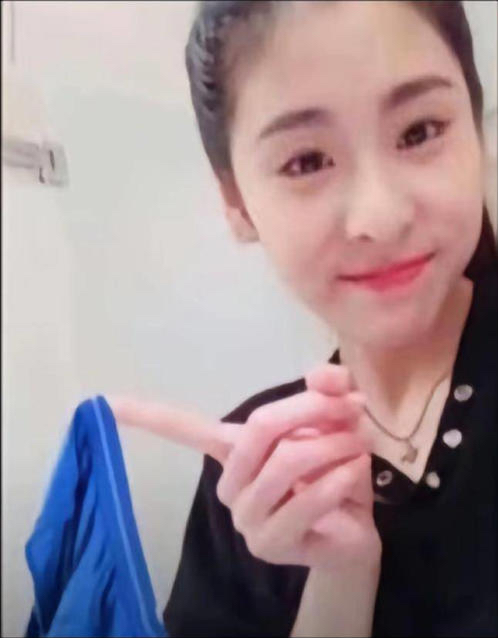 细扒张碧晨：把内裤还给张艺兴，把娃还给华晨宇，把歌还给汪苏泷