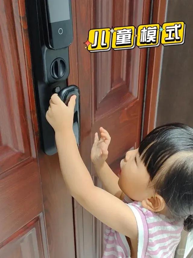 我把机械锁换成指纹锁，终于摆脱了钥匙噩梦！这些区别太真实！