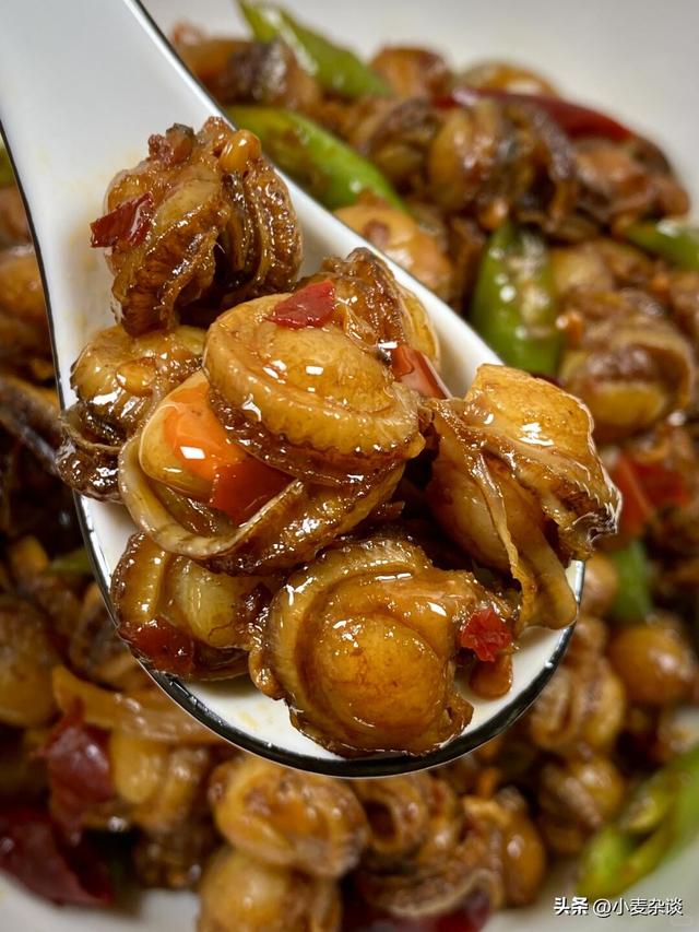 年龄大了要补锌，建议过了50岁常吃这5种高锌食物，精神头更足