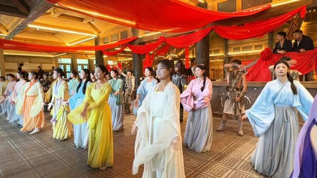 宝鸡：文旅活动亮点纷呈 双节市场平稳有序