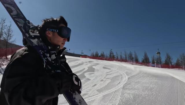 《脚痒就开板！雪友必看：北京这个雪场开春滑雪有多爽？》