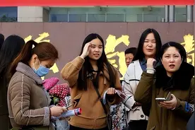 体制内离职是正确的选择吗？该怎么跳槽，博士一句话点醒众人图片