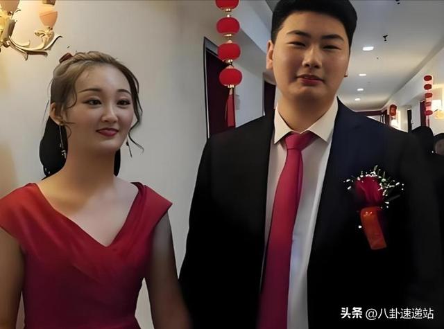 大衣哥女儿订婚，对女婿评价只有三个字 太老谋深算 陈亚男肠子悔青