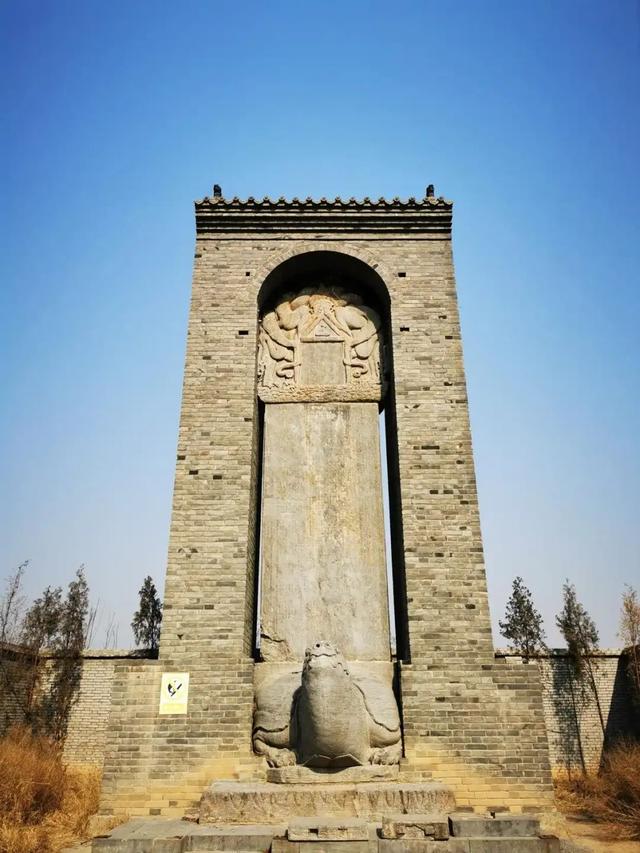 洛阳免费小众寺庙：北邙山上玉帝阁，仰望中原第一碑