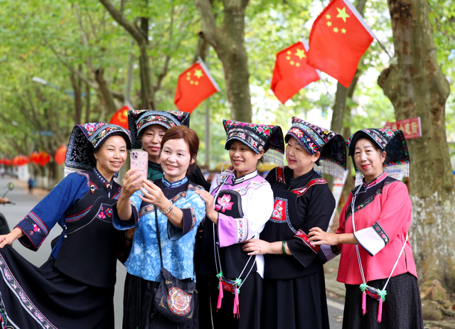 玩转贵安丨这个“双节”假期，贵安170片区活动“日更”玩法多