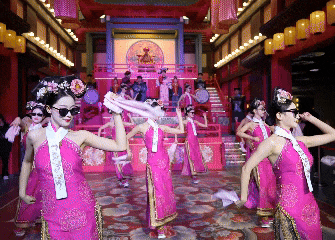 @安徽老乡，12月一起来看董宇辉力荐的“皖美”大戏吧！| 皖美冬日 | 第十五届安徽国际文化旅游节