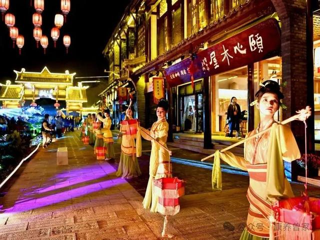 坐高铁游广元 | 今年夏天，为什么一定要宿进曾家山？