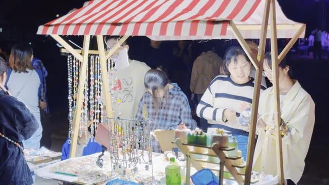 假期躺平攻略已备好!来汉江湾就对了～