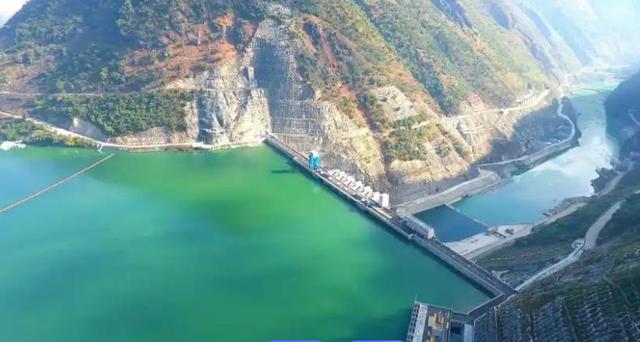 三峡大坝“账本”出炉：运行了20余年，当初2500亿投入回本了吗？