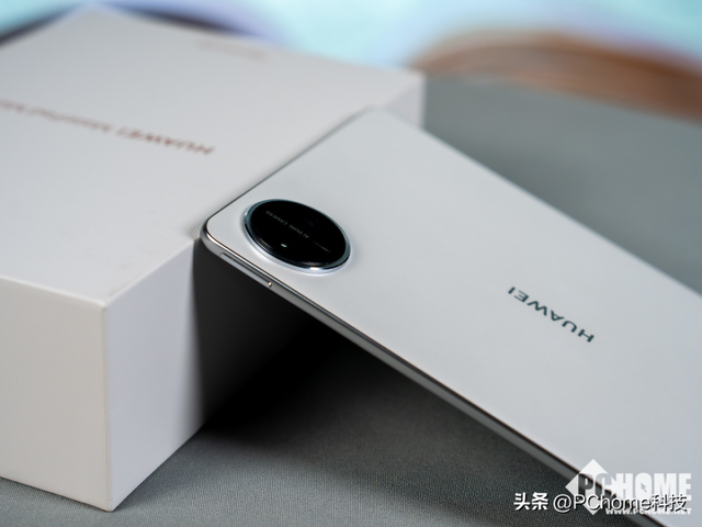 华为MatePad Mini评测：“轻薄”与“全能”可以兼得