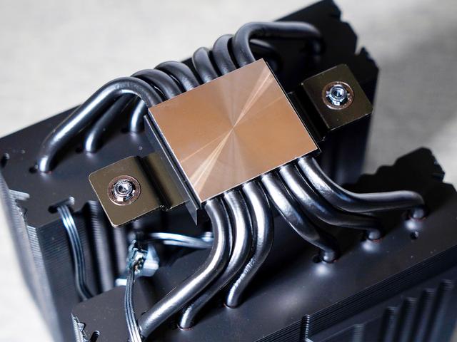8G显存是原罪，还是光追来背锅？RTX5060金属大师对比评测