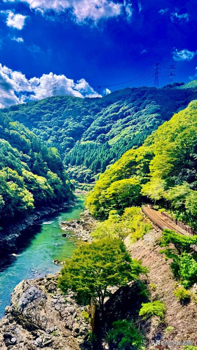 在京都最热的天，我抢到了那节“没顶”的5号车厢