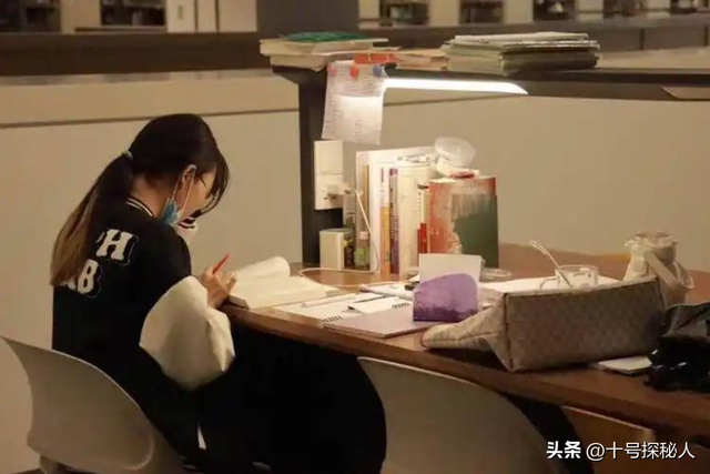 02年，上海姑娘嫁巴勒斯坦难民，连生5个混血儿子，现在怎样了？