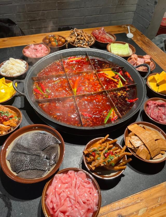 重庆要起飞了！再迎高光时刻,即将代表中国走向世界