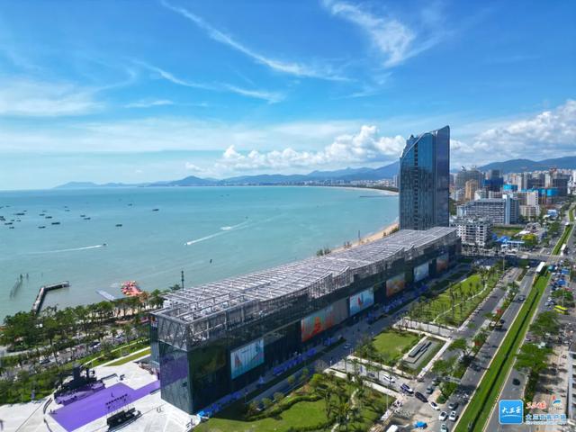 新鲜度超标！假期首日，海南多个文旅项目“出道”