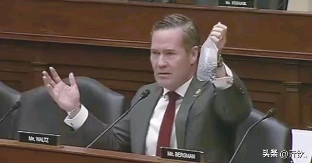 15美元旋钮卖4.7万！美军部长摊牌，议员忙套现，万亿军费被瓜分