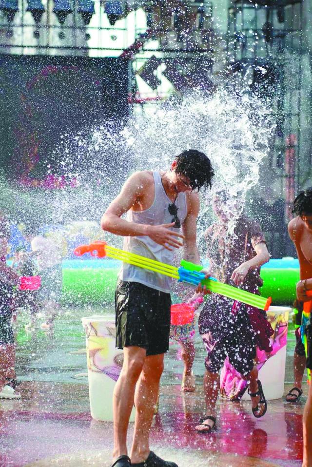 厢遇线下活动｜青春无敌 水波发射