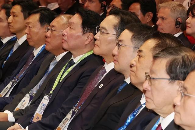 不出中国所料，李在明刚离开日本，韩国就喊话中国：希望平分黄海