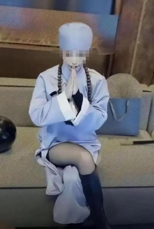 揭秘尼姑庵的黑暗面：尼姑平均年龄不到25，香客人来人往究竟为何