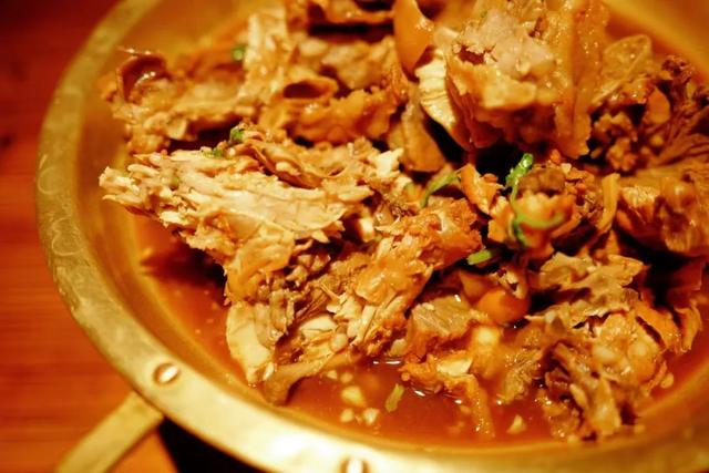 中国首个美食地标城市！300多种小吃，带上1TB的胃才能吃嗨