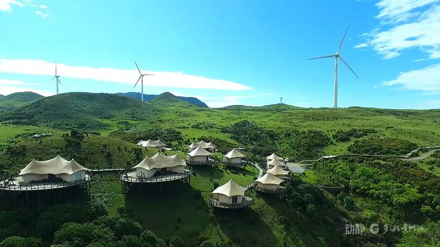 淡季不“闲”！贵州乌蒙大草原完善设施迎冬季旅游淡季不“闲”！贵州乌蒙大草原完善设施迎冬季旅游