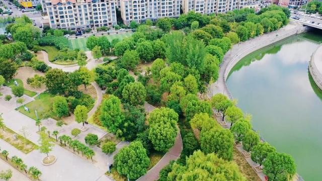 泌阳双龙公园 ，一颗镶嵌在城市中的翡翠明珠！