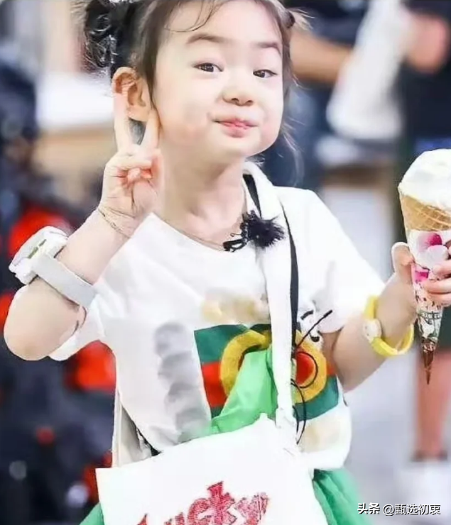 有种人生赢家叫戚薇，从双性恋到二胎宝妈，如今婚姻甜蜜羡煞旁人