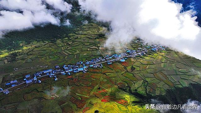 《219西藏南南线》中尼边境：乃夏村 晨雾织彩缎，田园藏仙境
