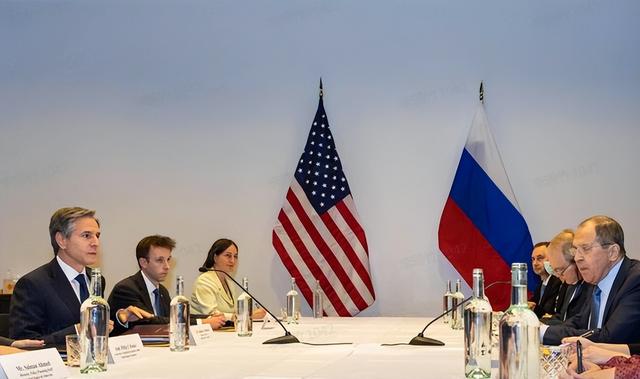 大结局要来，乌克兰裁军40万人，中方已通知联合国，俄国或重归G7