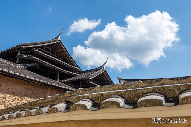 走遍福建古村落，一座千年太后坊一条百年奈何桥，白云山下晓阳村