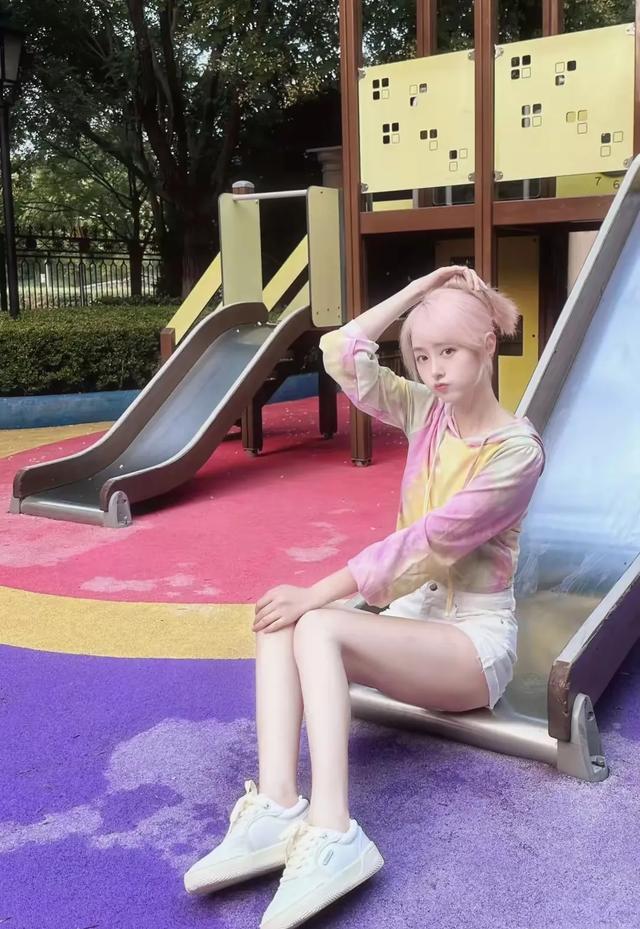 咪咕体育女主播小七，加入体育女主播前曾是中传媒校花。