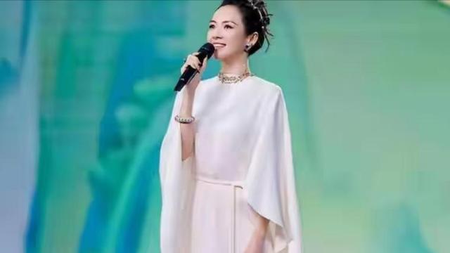 “牡丹花下死，做鬼也风流”！这一次，谁也救不了54岁的汪峰
