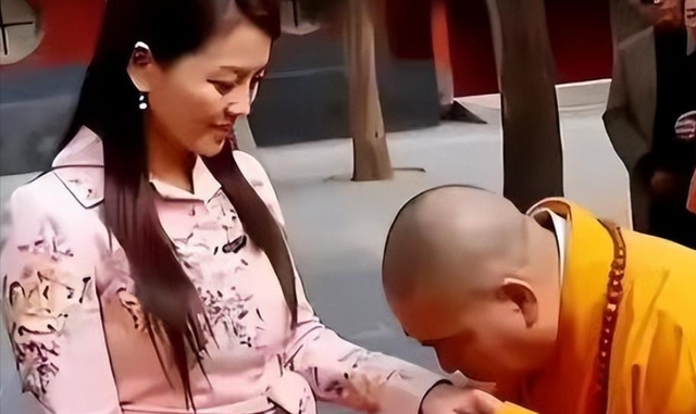 法网恢恢 疏而不漏！佛协四次公开处刑释永信，五个女人成"倒霉蛋"