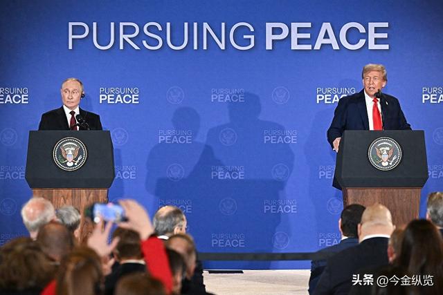 特朗普坐山观虎斗？俄欧核爆冲突升级，美国手握2100亿待价而沽！