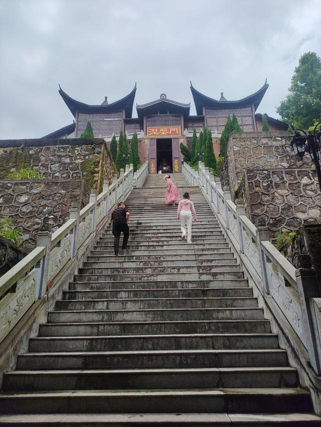中国萍乡：探访高山村的桃源秘境
